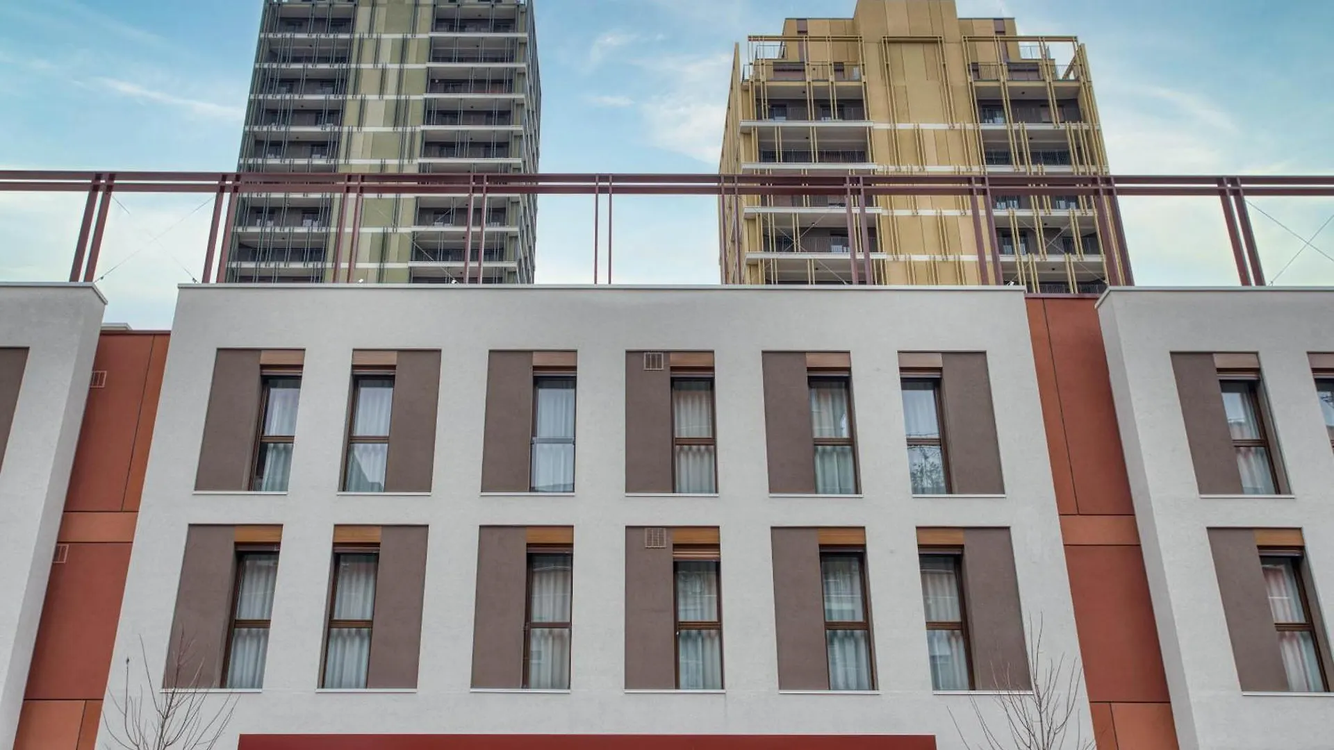 Limehome Milan Park Towers 0*,  Italy