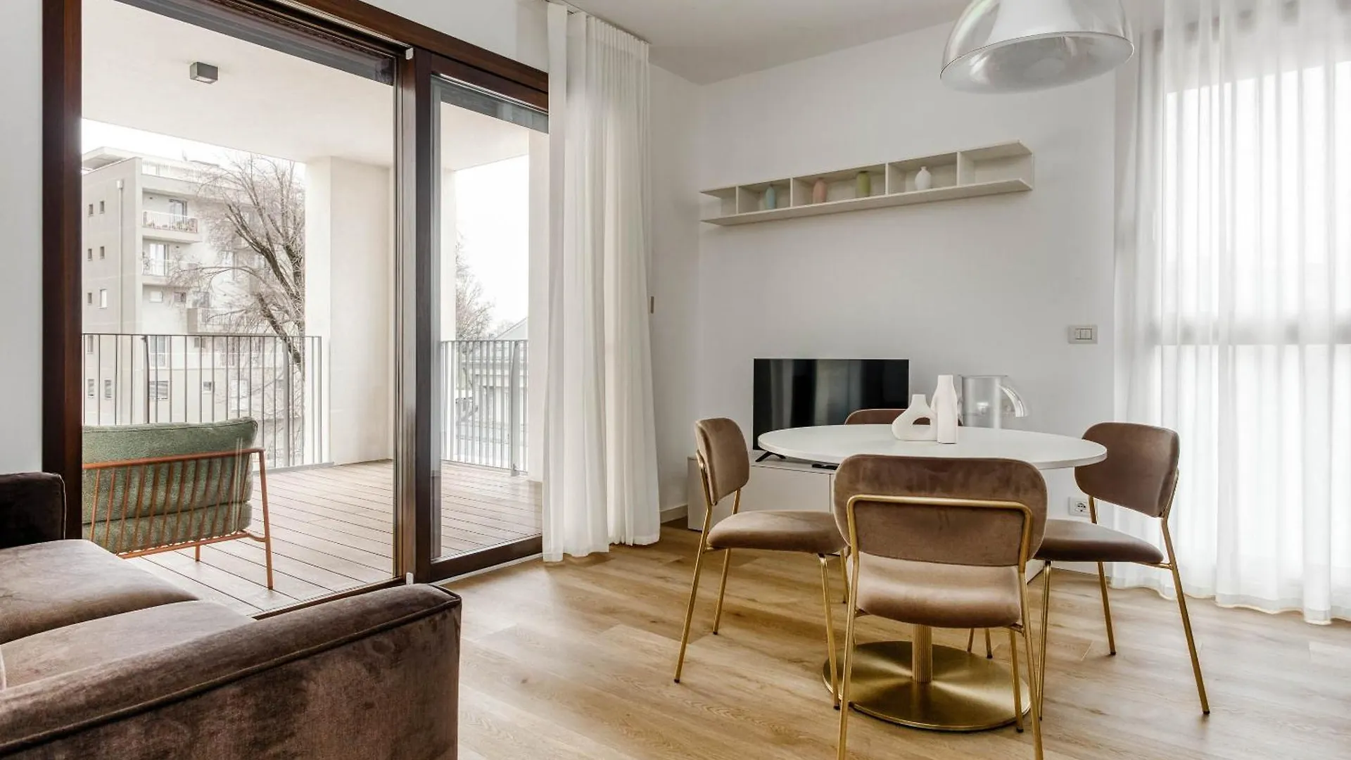 Apartment Limehome Milan Park Towers