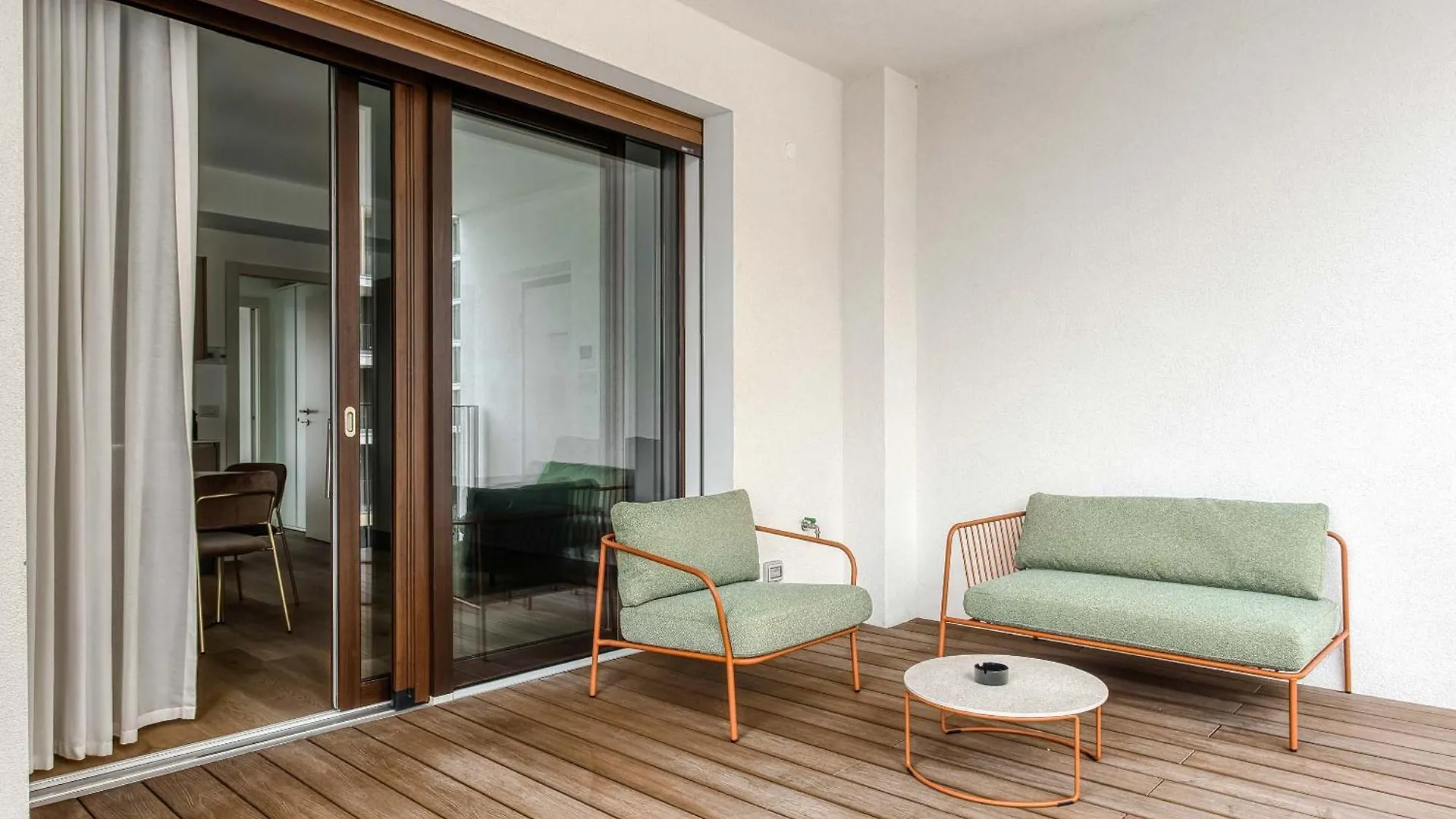 Limehome Milan Park Towers 0*,  Italy